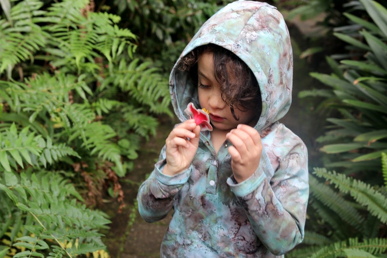 boys hooded tee