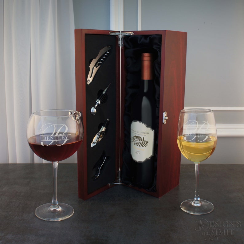 Personalized Rosewood Wine Gift Set Engraved Case With Print or Script ...