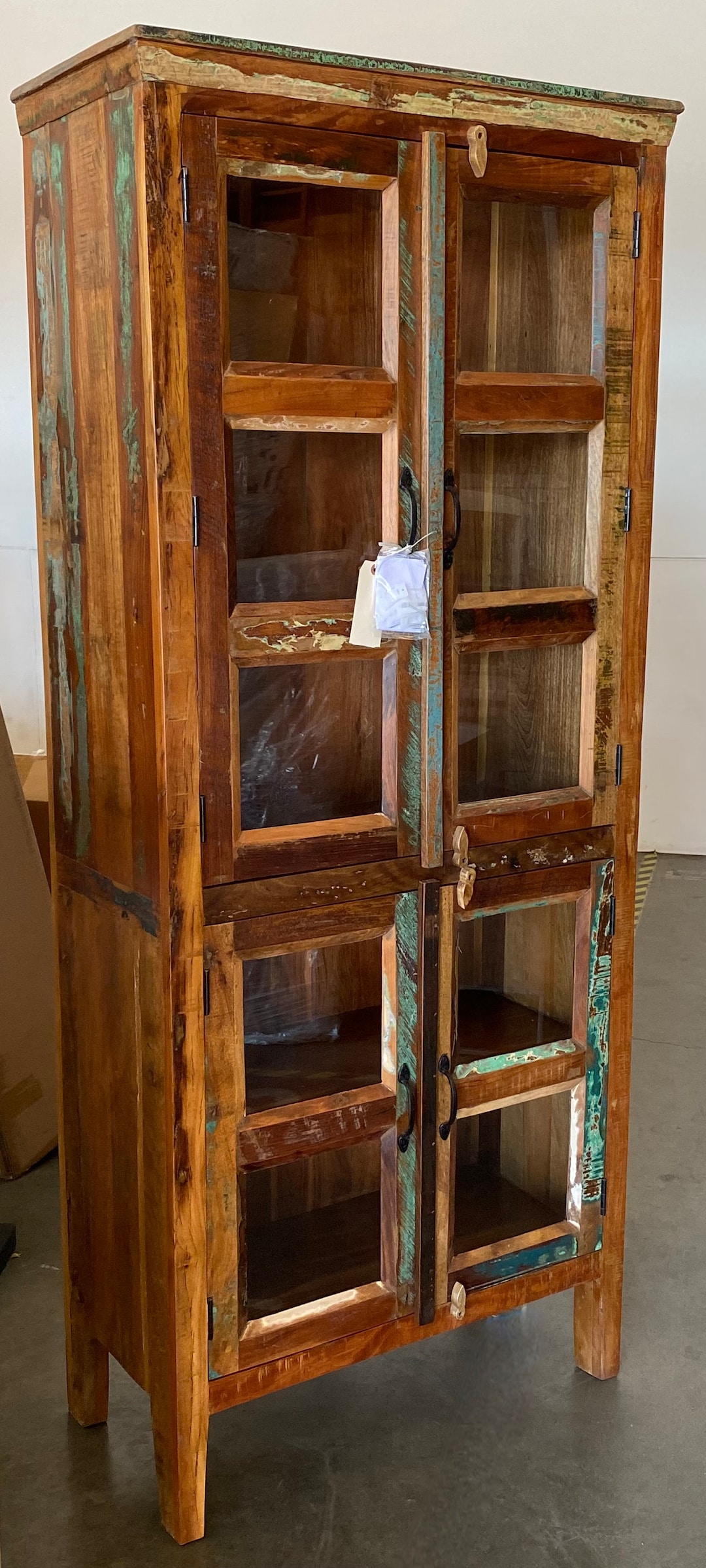 木製ラック・ウッドラック Truck Furniture GATTO GLASS CABINET 木製ラック・ウッドラック Truck Furniture GATTO GLASS CABINET GATTO