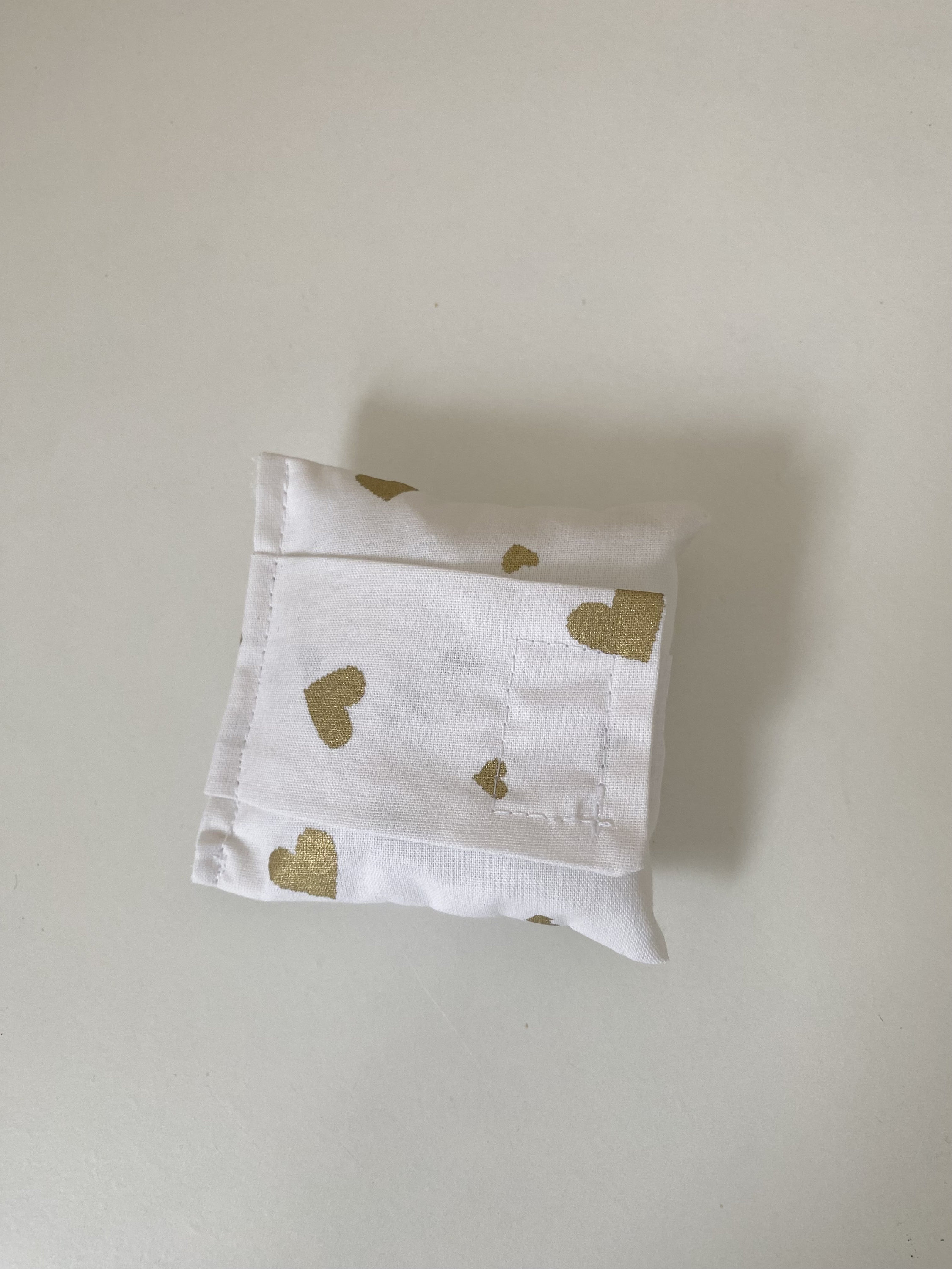 AMIJOUX 2-pack Pacemaker kussen BH-band, kussen na chirurgie BH riem kussen beschermer voor borstpoort Pacemaker veiligheidsgordel bescherming schoudervullingen hart chirurgie herstel steunkussen