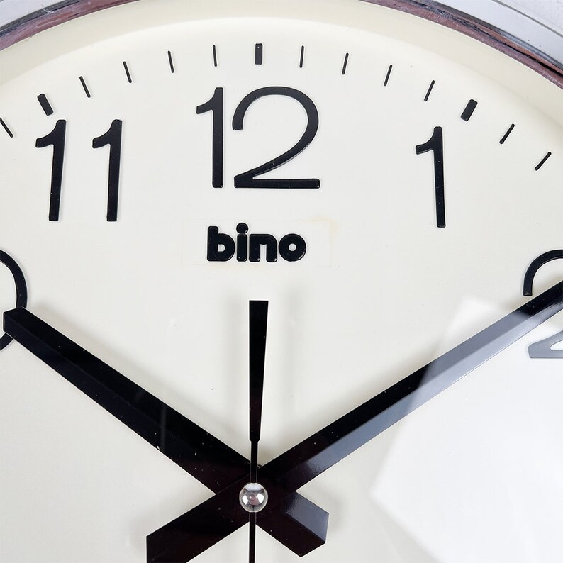 Silver Bino wall clock, 1980's image 2