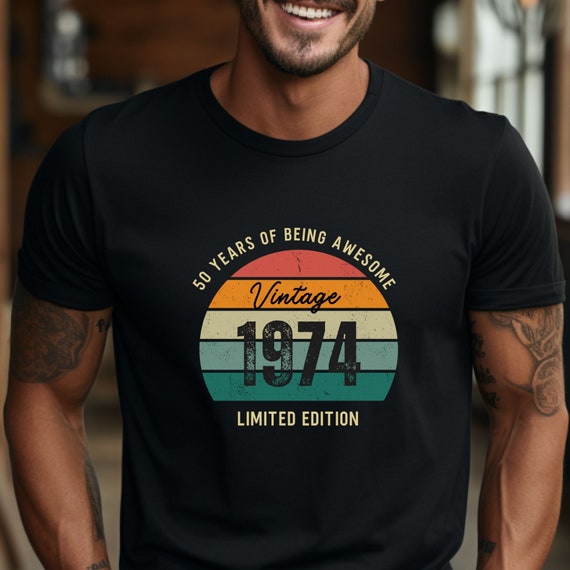 Feb 1970 Sunset Vacation 50 Yrs Old Vintage Retro Birthday T-Shirt Feb 1970 Sunset Vacation 50 Yrs Old Vintage Retro Birthday T-Shirt