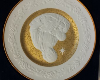 1976 Franklin Mint Porcelain Plate Silent Night 24 Karat