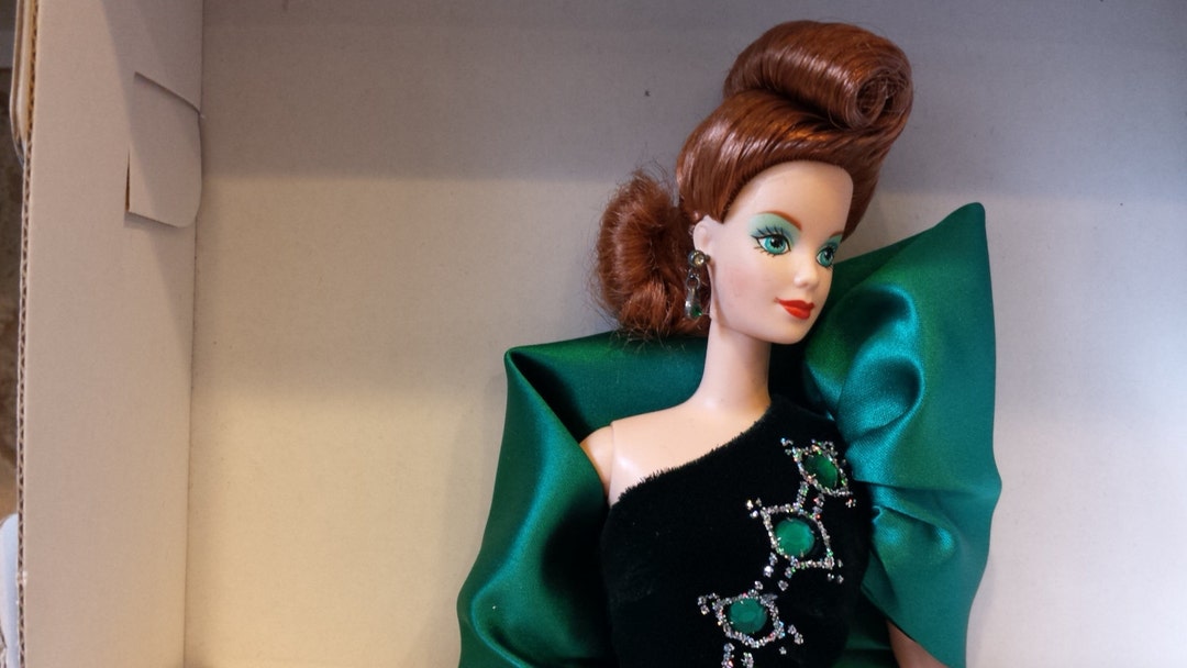 Bob Mackie EMERALD EMBERS Barbie Doll NRFB the Jewel Essence  Collection~15521