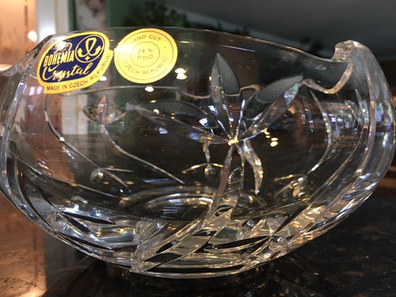 Clear Glass Bohemia Crystal Czech Cut to Clear 8 Inch Bowl ~ Very