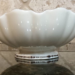 Lenox Ivory China Round Candy Bowl Silver Platinum Scallop Trim 6 Inch