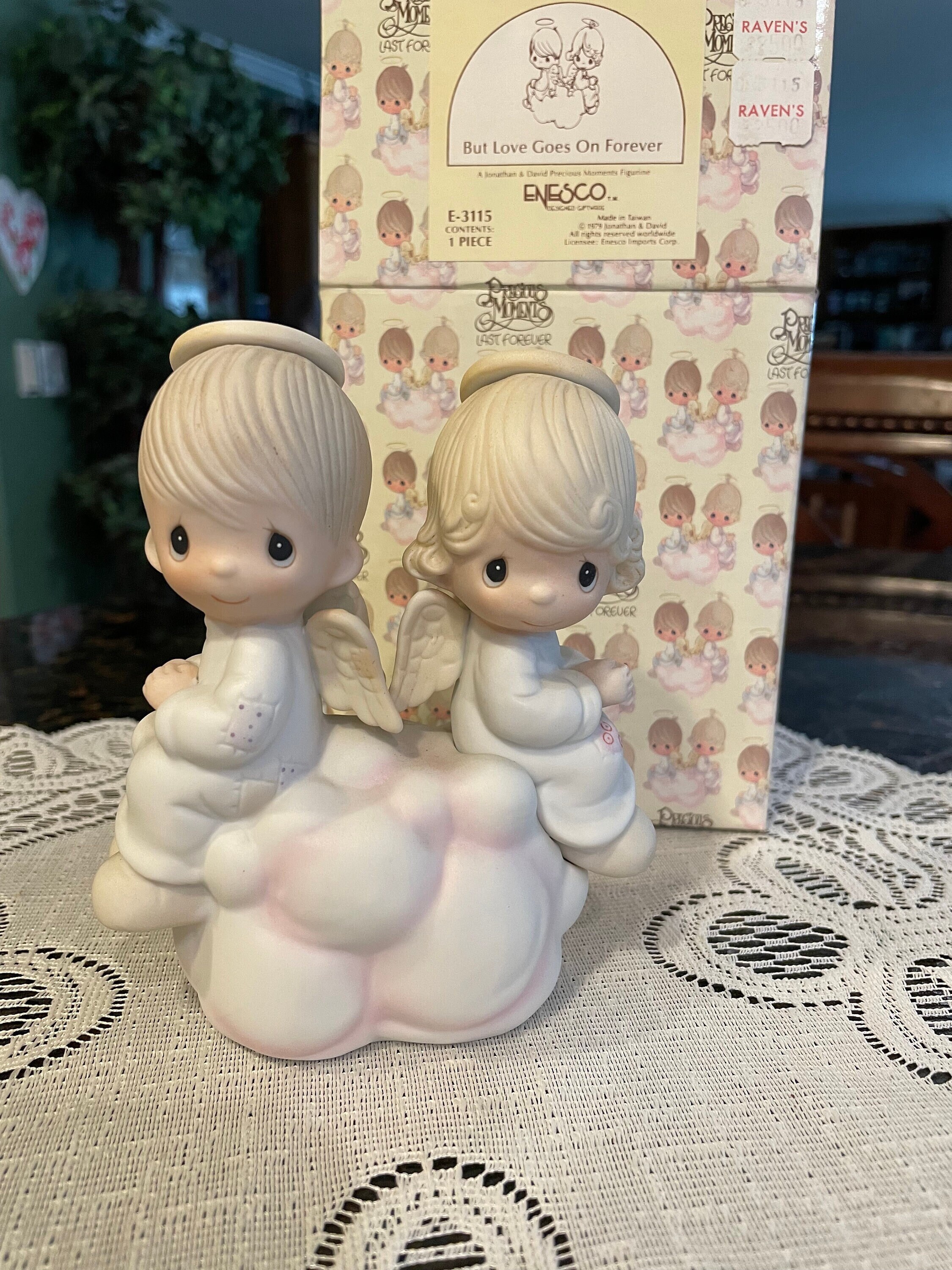 Precious Moments 'but Love Goes on Forever' E-3115 , Fish