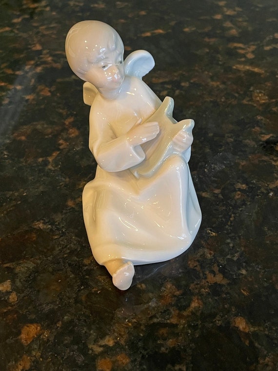 Early Impressed NAO Mark, by Lladro, ANGEL With HARP, Made in