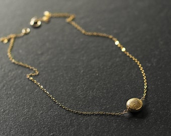 Dahlia - minimal 14k gold vermeil necklace - delicate gold necklace - gold pendant necklace - gold circle necklace - Mother's Day necklace