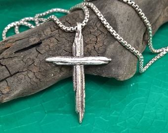 Collier croix pour homme en argent sterling - Design rustique en bois patiné