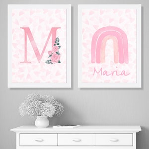 Conjunto de 2 estampas de quarto de meninas, impressão personalizada, carta de monograma, arte de berçário de meninas, arte de parede de enfermeira boho arco-íris, decoração de quarto de meninas