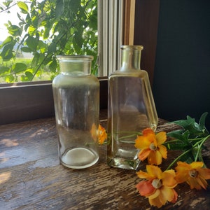 Vintage bottle Set