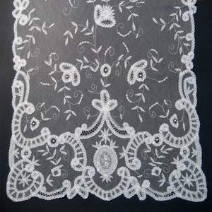 Antique Princesse Lace Net Bridal Veil or Shawl, Mantilla. 18&quot; x  102&quot;