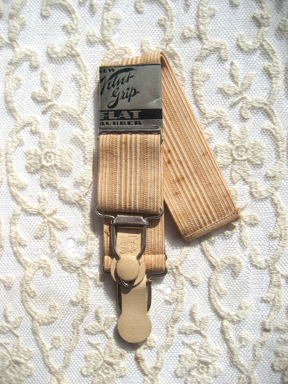 Vintage 30's Adjustable Peach Sew On Replacement … - image 1