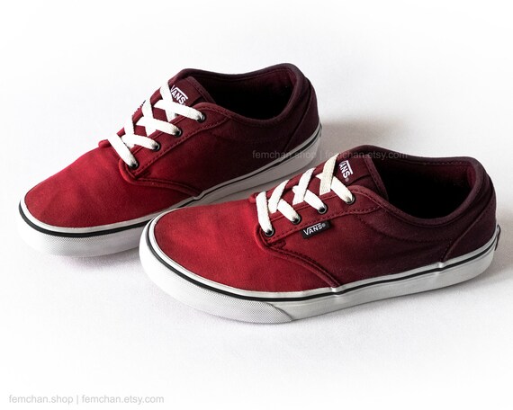 Red ombré Vans Atwood sneakers, dip dye skate shoes, tie dye trainers, upcycled vintage sneakers, EU 38.5 (UK 5.5, us women 8, us men 6.5) Red ombré Vans Atwood sneakers, dip dye skate shoes, tie dye trainers, upcycled vintage sneakers, EU 38.5 (UK 5.5, us women 8, us men 6.5)