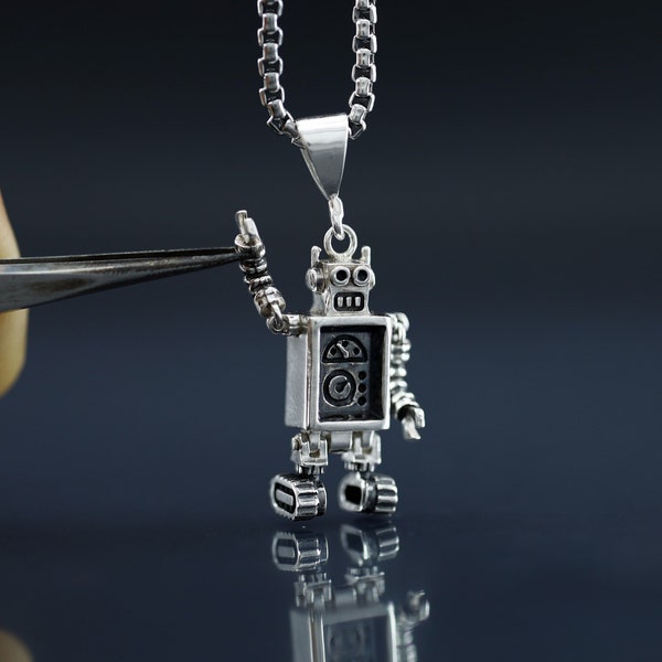 pendentif robot en argent vintage, pendentif vol rétro conception de jouet en argent sterling