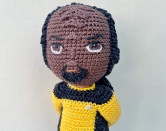 Starship Security Officer - Crochet Amigurumi Doll Pattern -  PDF download