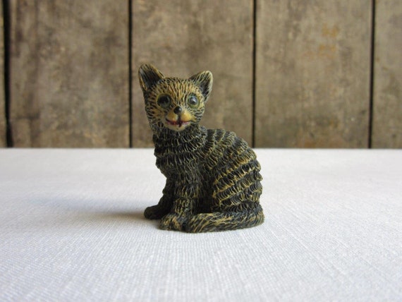 Friendly Vintage Curly-coated Cat Figurine, Miniature Resin Cat