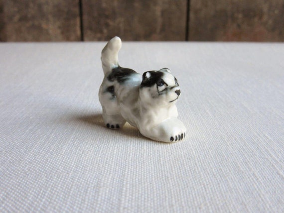 Vintage Black & White Cat Figurine, Miniature Tiny Cat Figurine, Ceramic  Porcelain Bone China Long Hair Cat, Whimsical Cat Kitten Figurines -   Canada