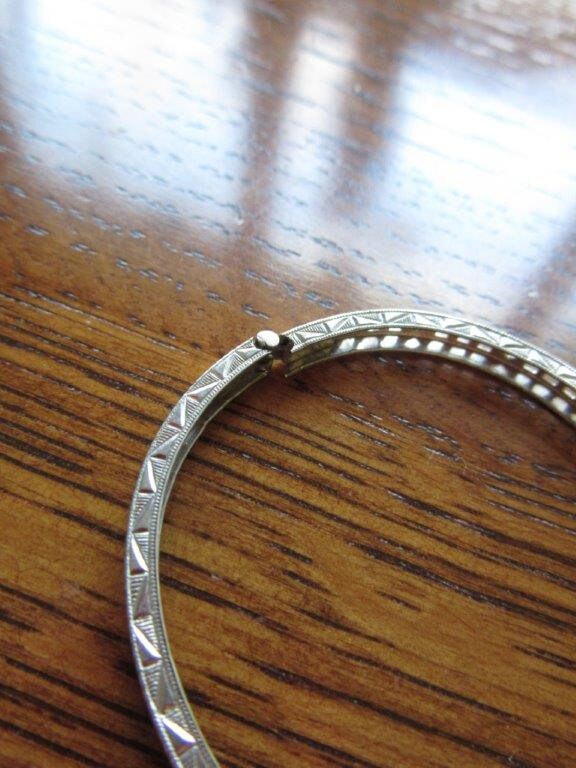 Unusual Vintage Kiddie Kraft Baby Bracelet,silver Tone Filigree Hinged Bangle Bracelet,kiddie Kraft Baby Jewelry,oval Silver Hinged Bracelet - Etsy Unusual Vintage Kiddie Kraft Baby Bracelet,silver Tone Filigree Hinged Bangle Bracelet,kiddie Kraft Baby Jewelry,oval Silver Hinged Bracelet - Etsy