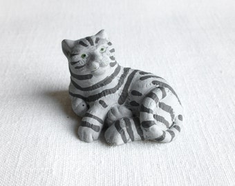 Vintage Silver Gray Tabby Cat Figurine, Miniature Fat Gray Tabby Cat Ceramic Figurine, Ceramic Miniature Tiger Figurine, Fat Cat Lover Gift