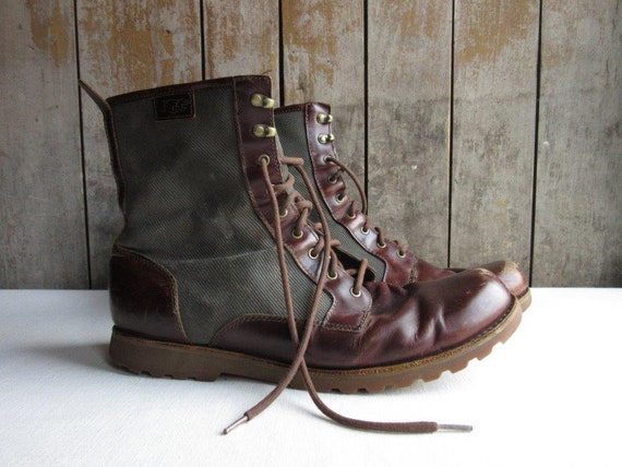 UGG Distressed Mens Australia Montgomery Boots,combat  display picture 3