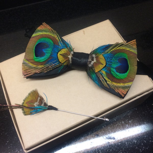 Feather bow tie: The Peacock