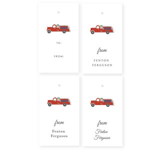 Puede incluir: Cuatro etiquetas de regalo de cami&oacute;n de bomberos rojo y blanco con el texto "from Fenton Ferguson" en tres de las etiquetas. La cuarta etiqueta tiene el texto "to:" y "from:" para la personalizaci&oacute;n.