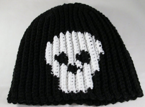 Crochet Skull Beanie Pattern – Black and White Skully Design (PDF
