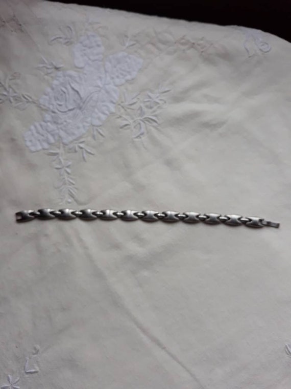 Natural Magnet Therapy Bracelet Polished Steel wi… - image 3