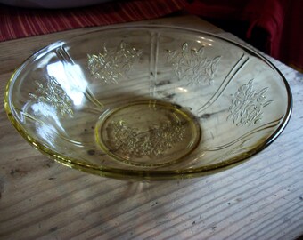 Depression Glass Serving Bowl Federal Glass 1935-1938 Limited Sharon Cabbage Rose Pattern Top Quality Vintage Family Style or Table Bowl