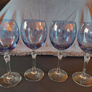Set of Four Vintage Iridescent Champagne Glasses by Colony 
