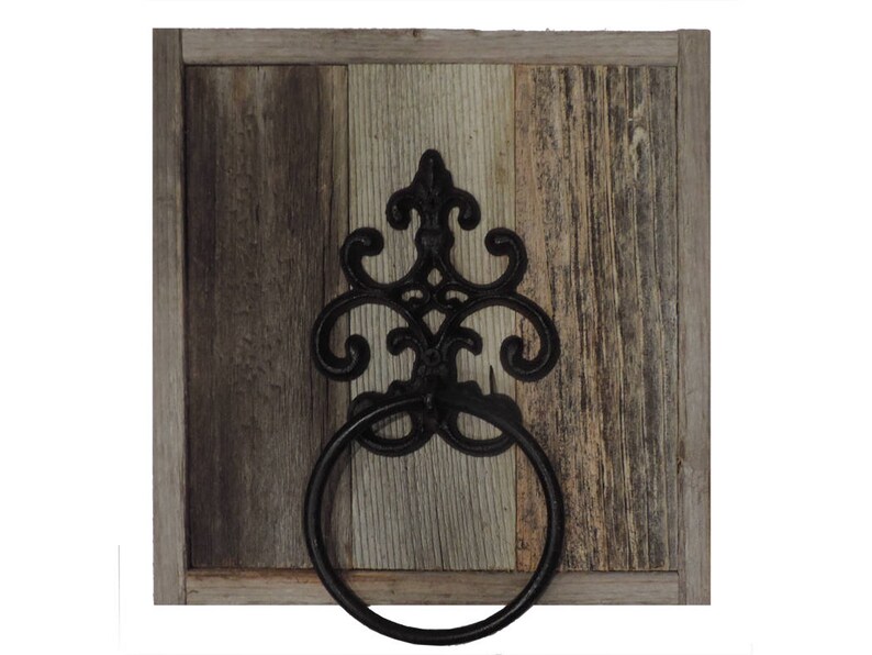 Decorative Wooden Bathroom-Kitchen Towel Hanger Country Bathroom decor. Reclaimed Barn Wood Rustic Farmhouse Wall Mounted Hand Towel Ring