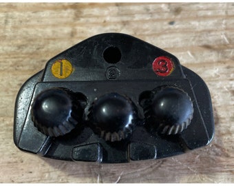 Singer 15-90 15-91 Sewing Machine Parts Bakelite Power Terminal Plug Clean