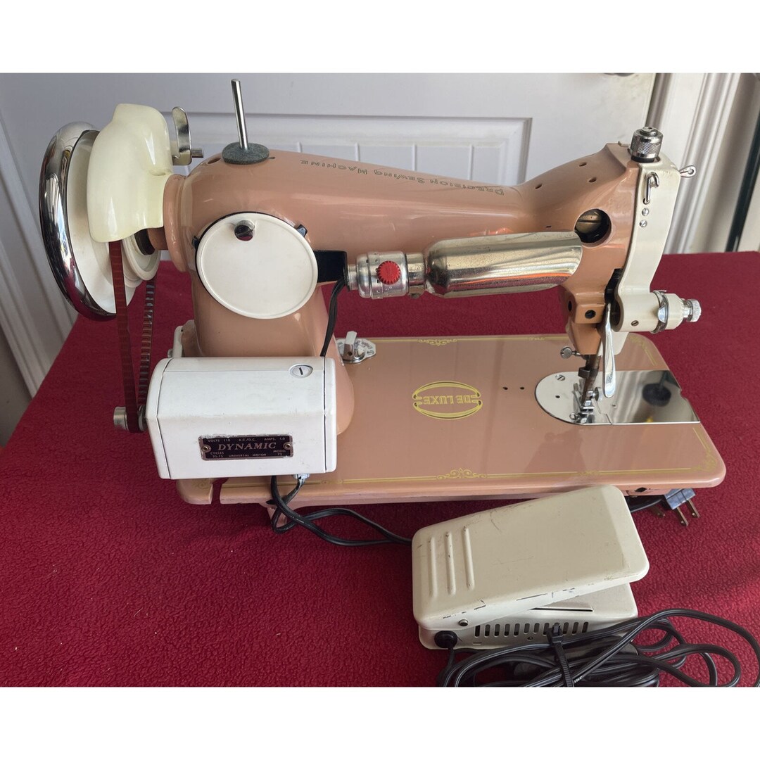 1905年製 MODEL Backと Lantern Back 赤 2個セット 1905年製 MODEL Backと Lantern Back 赤 2個セット 1905年製 MODEL