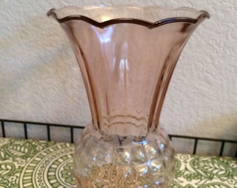 Vintage Charming Pink Art Deco Glass Scalloped Edge Vase Glassware 9”Tall Collectible