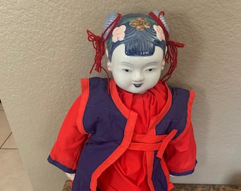 Chinesische 24&quot; Porzellan blau/weiß Kopf Tuch Körper Vintage Puppe Sammlerstück