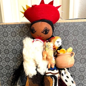 Vintage 14&quot; T Peru Peruvian Doll Folk Art Handmade Cloth Fabric LLama Doll, Pot Collectibl Ethnic Dolls