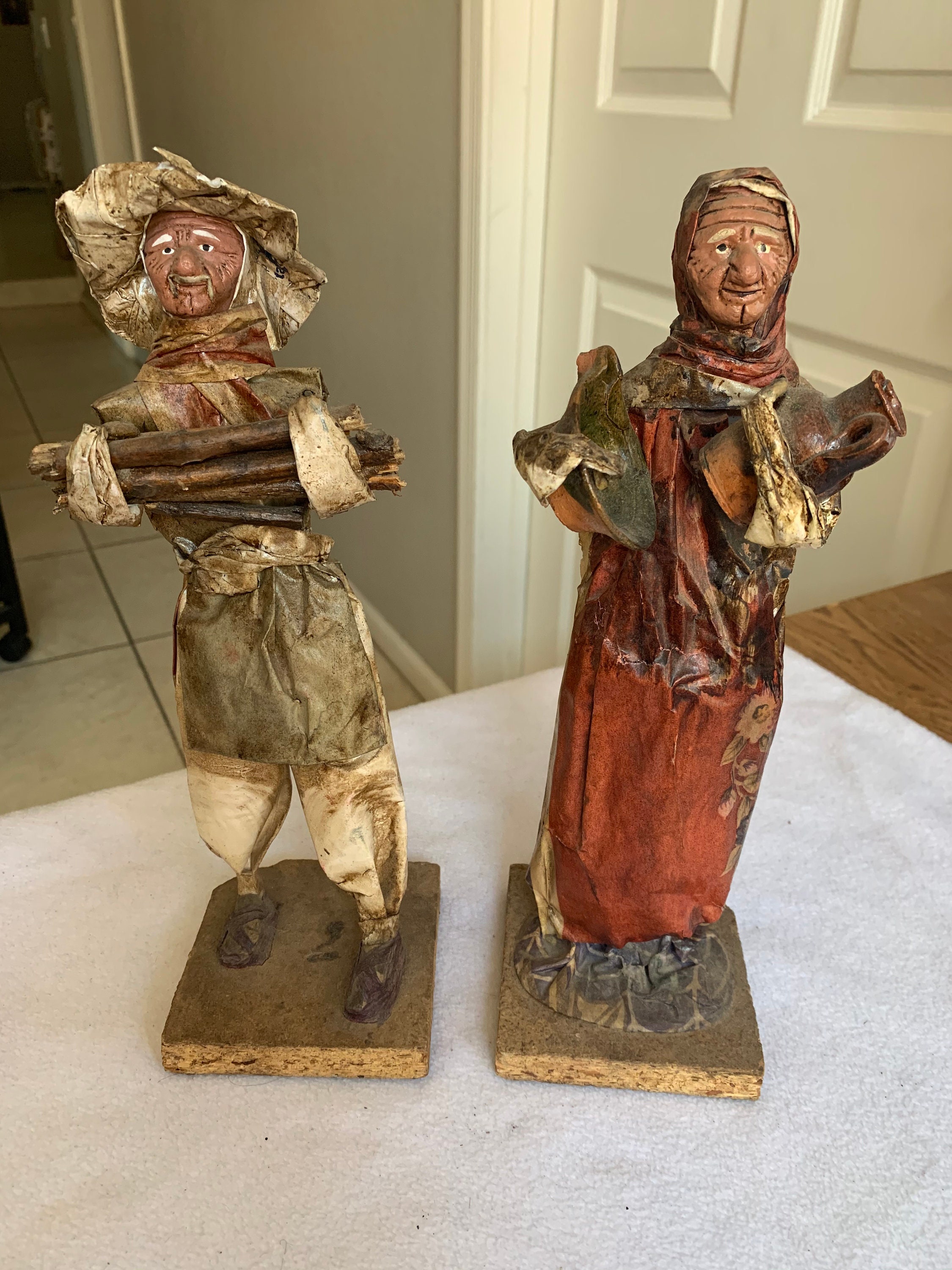 Mexican paper Mache figurines Sculpture Art & Collectibles Figurines