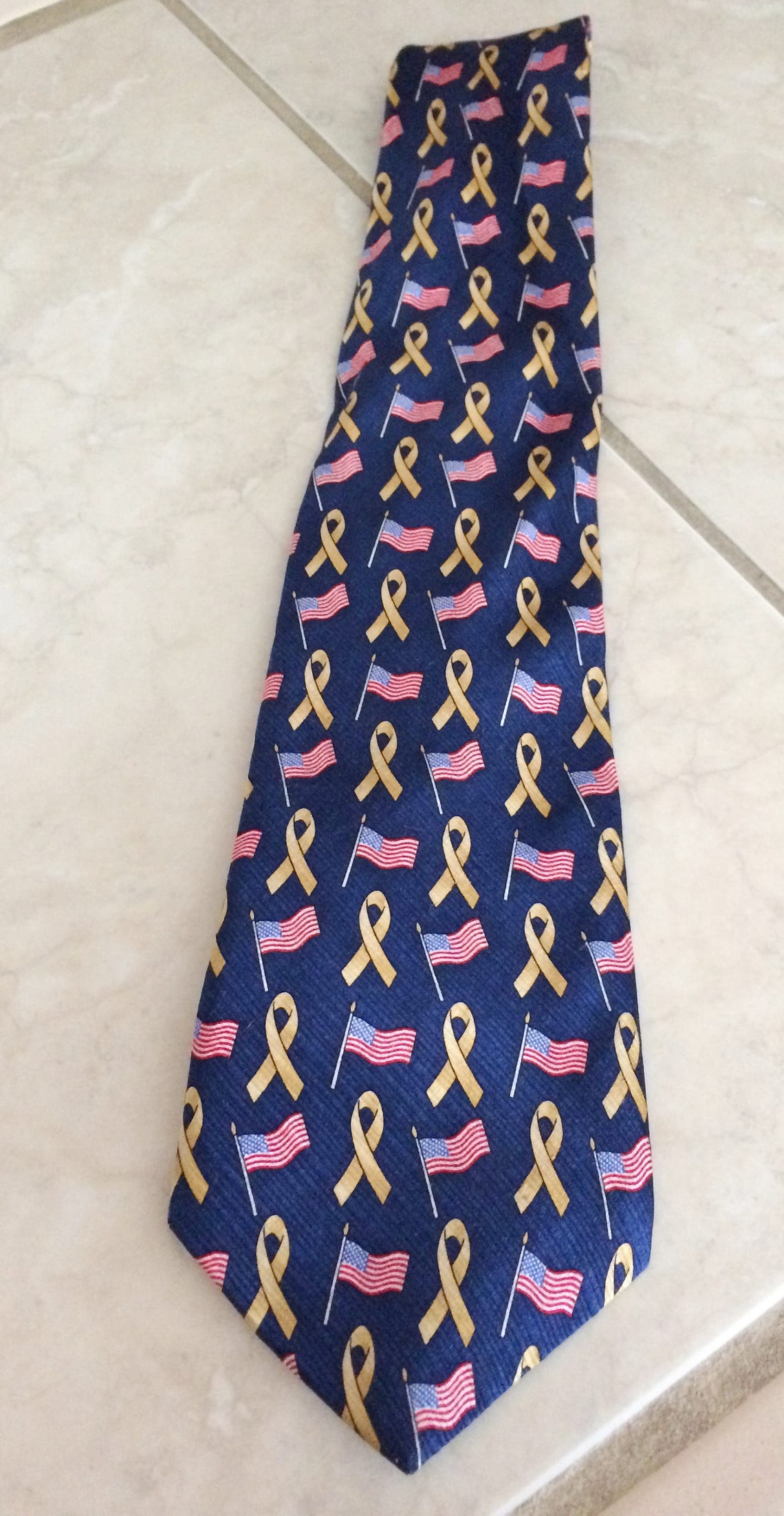 NEW AMERICAN FLAG DIAMOND EAGLE SILK TIE JON Q WRIGHT 4845 s