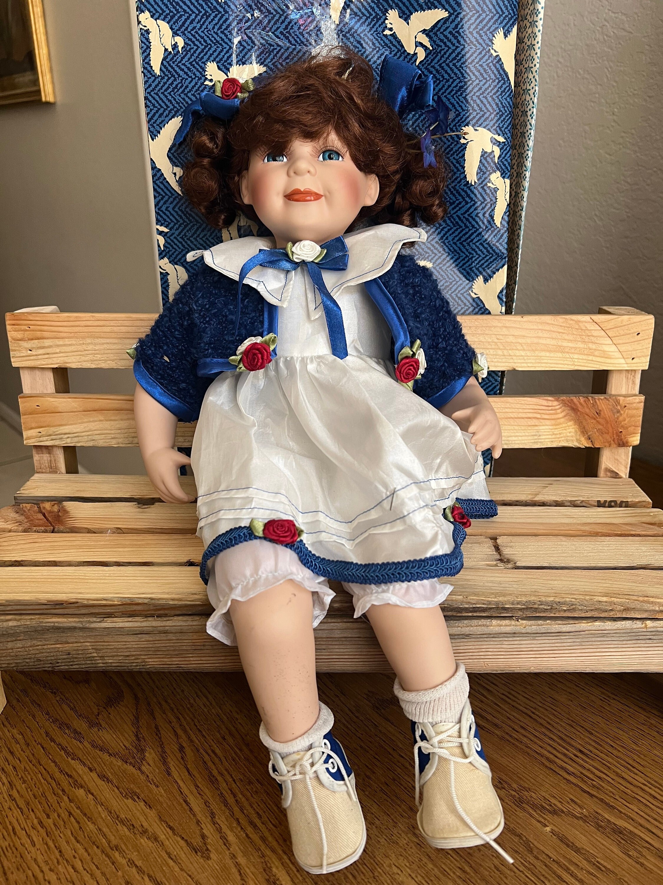 Vtg Taidon Corp Sitting Porcelain Doll 16