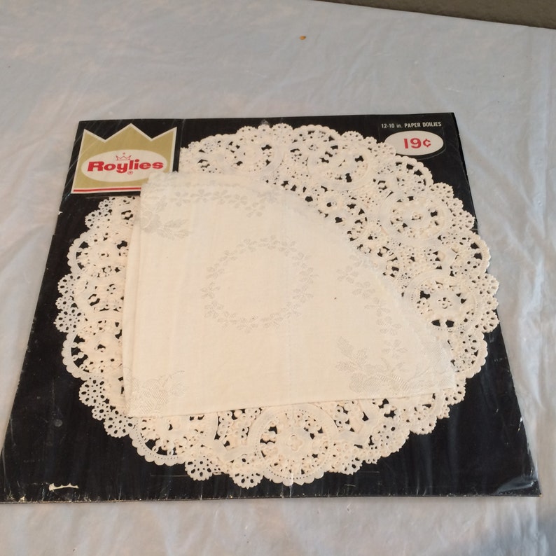 Vintage Royalies Doilies 10 Paper Doilies 4 Plus Etsy