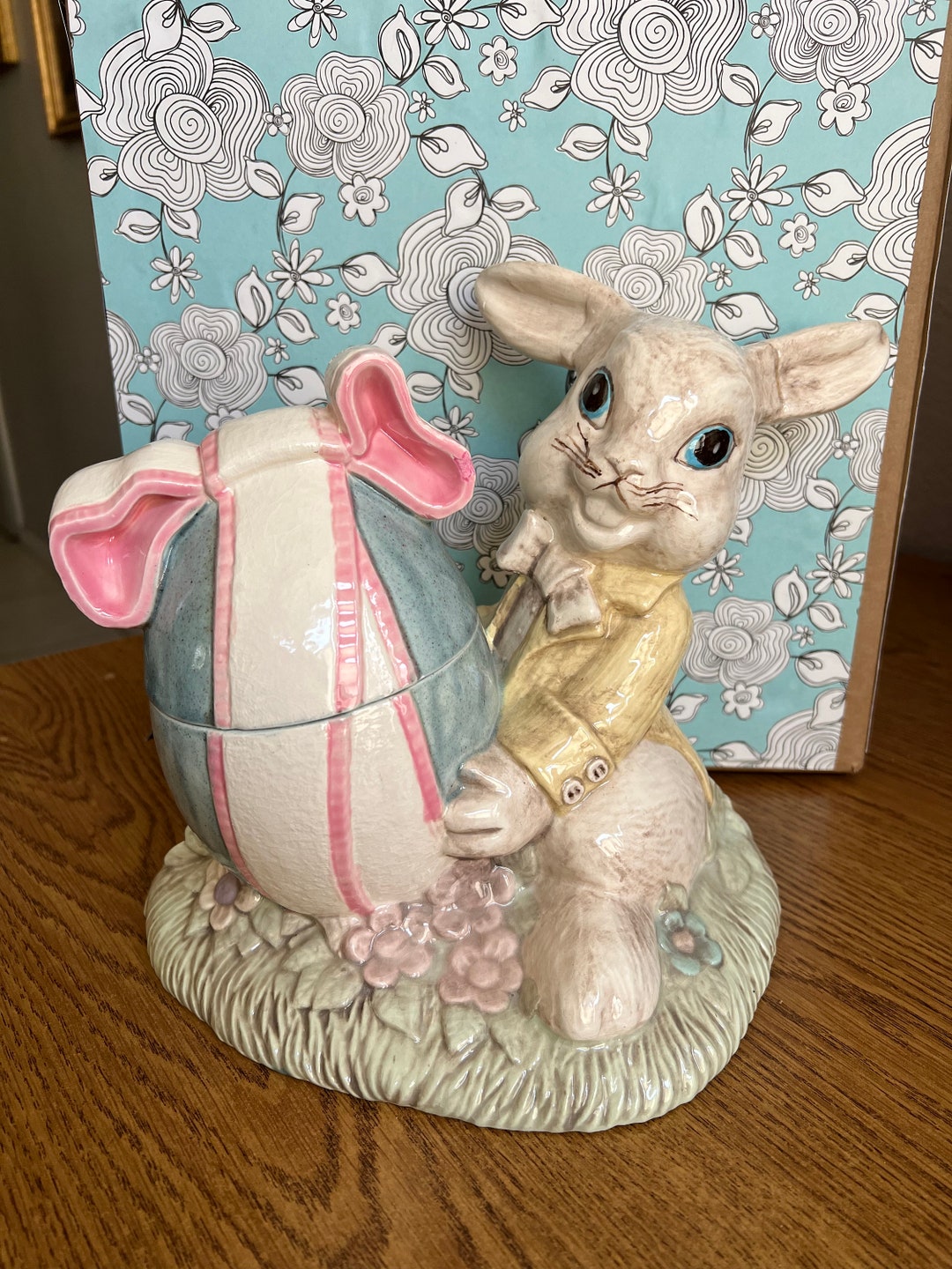 Vintage Bunny Rabbit Cookie Jar by Sittre Ceramic Productions 1978