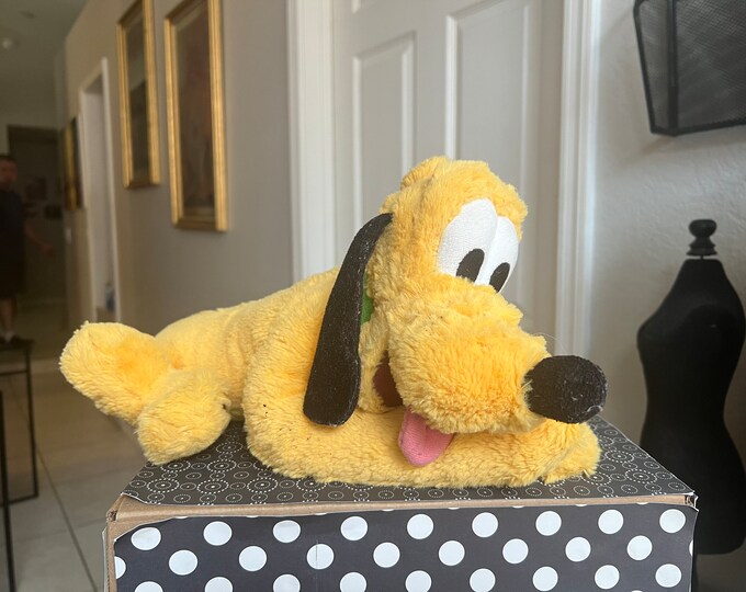 Vintage Walt Disney Parks Pluto Plush 8x 14.5 L Stuffed Animal Laying ...