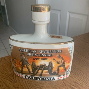 Rare Vintage 1976 American Revolution Bicentennial California Decanter Liquor Bottle