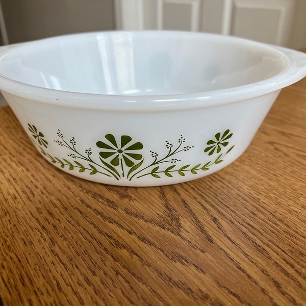 Vtg Milk Glass Pyrex Ovenware #514 Green Daisy Round 2 Qt Casserole Dish USA Collectible Ovenware