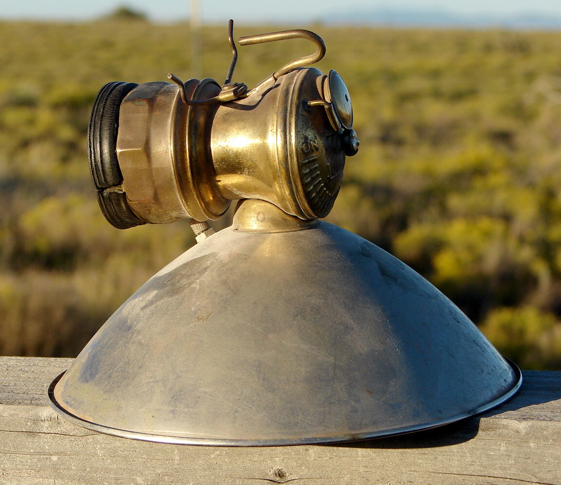 Antique AutoLite Carbide Head Lamp Antique AutoLite Carbide Head Lamp