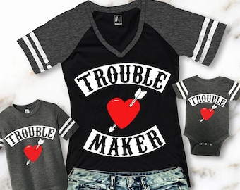Trouble MAKER & TROUBLE Camisas para mamá bebé y niños, camisas para mamás, camisas para bebés, camisas a juego para mamás y bebés, camisas para niños pequeños