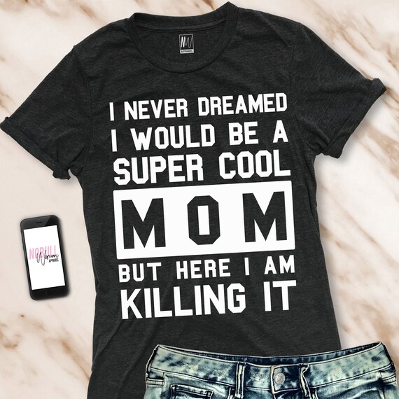 cool mom tee