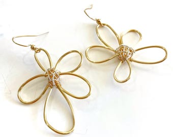 Pendientes de flores pequeñas